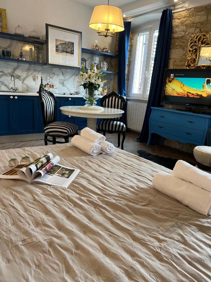 PUY La Dolce Vita Luxury Apartments With Best Free Private Parking In City Center מראה חיצוני תמונה
