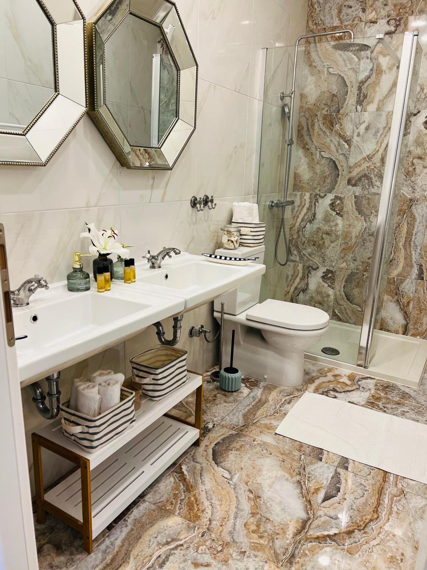 PUY La Dolce Vita Luxury Apartments With Best Free Private Parking In City Center חדר תמונה